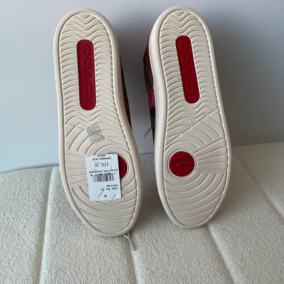 Coach Clip Low Top Sneaker In Signature Canvas With Wild Strawberry Print - Picture 8 of 11